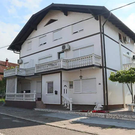 Sobe-apartmani * Modrica