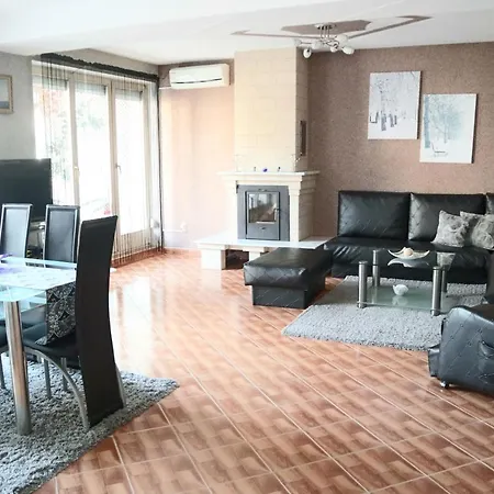 Gæstehus Sobe-apartmani