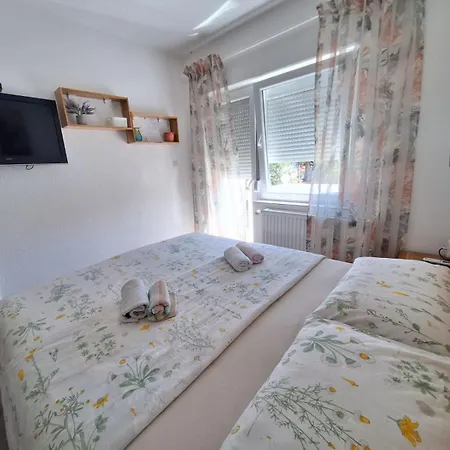 Penzion Sobe-apartmani Modrica